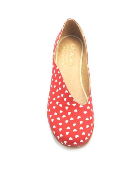 נעל סירה אסימטרי פנימי דגם 200 אדום לבבות