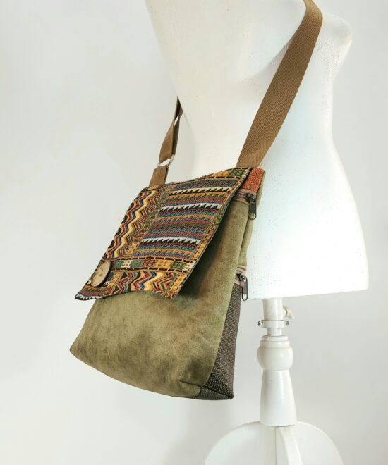 תיק צד נשים דגם גל צבע זית אתני