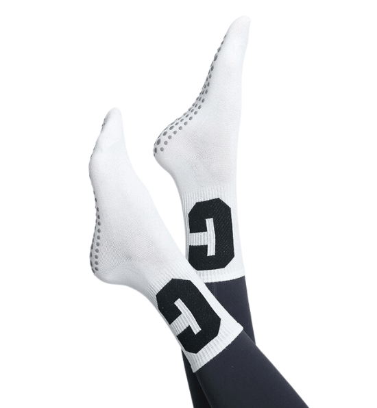 גרבי פילאטיס Crew - לבן