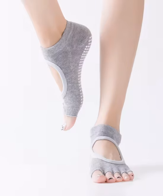 גרבי עיגול 5 פתחים באצבעות לפילאטיס - אפור בהיר