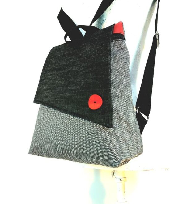 תיק עם שיק - תיק גב מאיה אפורים נגיעות אדום