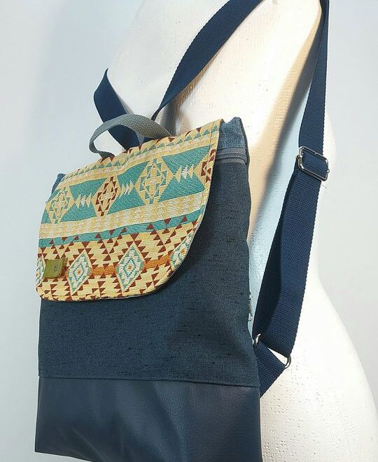 תיק עם שיק - תיק גב ענת כחול יווני